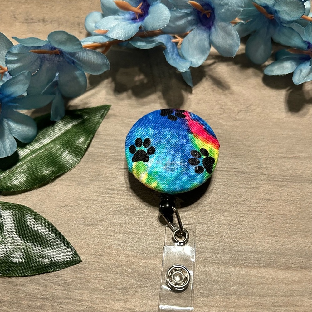 Dog paws Badge Reel